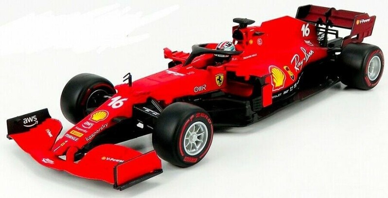 BBURAGO - 1:43 Ferrari Racing F1 SF21 #16 (Charles Leclerc) cu cască - husă rigidă