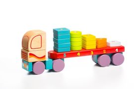 CUBIKA - 13425 Camion cu forme geometrice - puzzle din lemn 19 piese